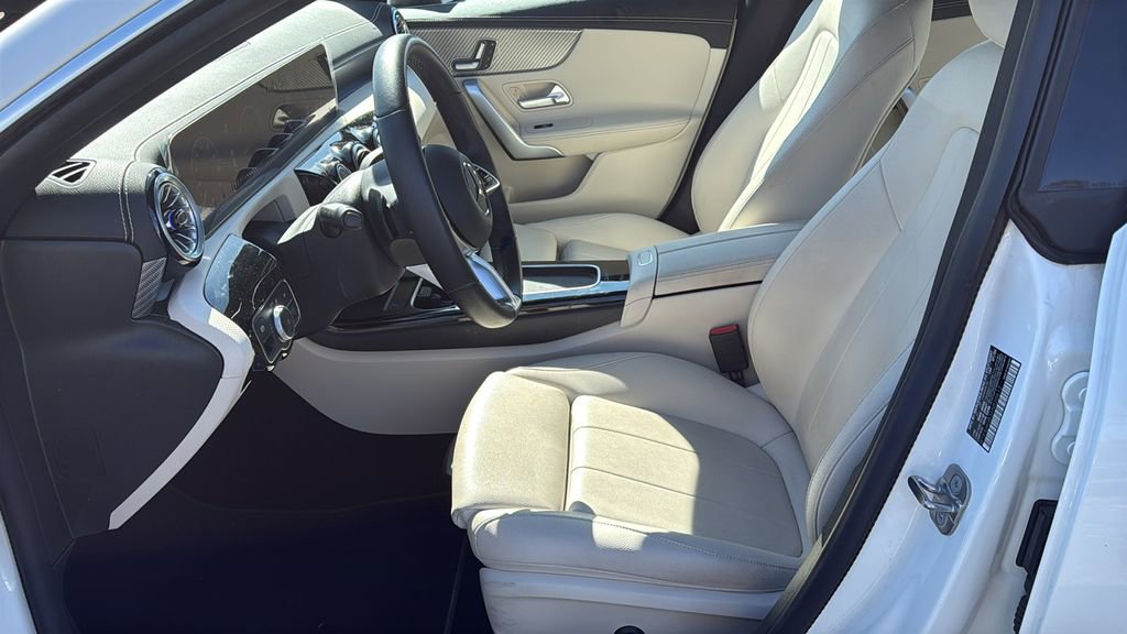Certified 2025 Mercedes-Benz CLA 250 image 16