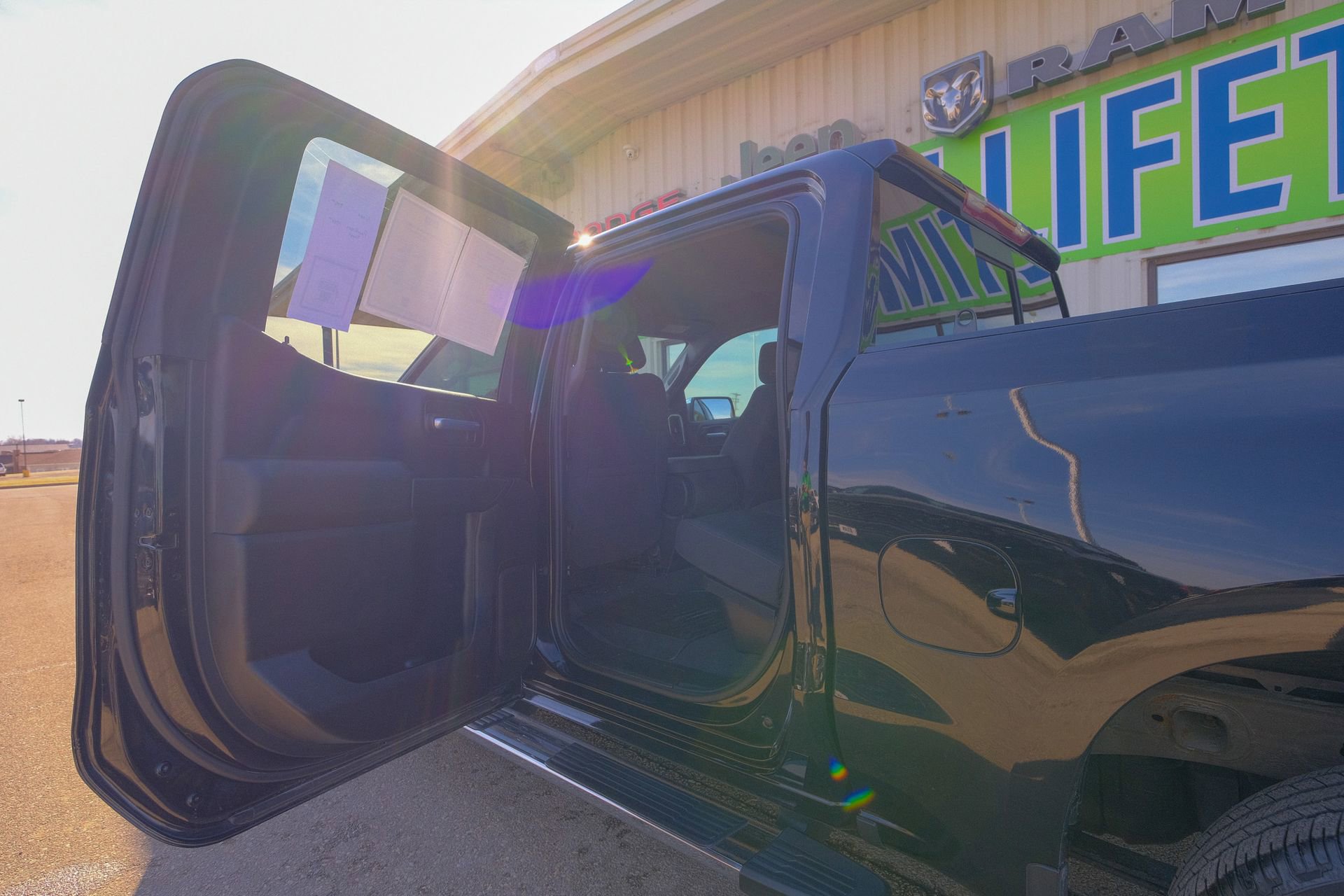 Used 2021 Chevrolet Silverado 1500 LT w/ All Star Edition Plus image 31