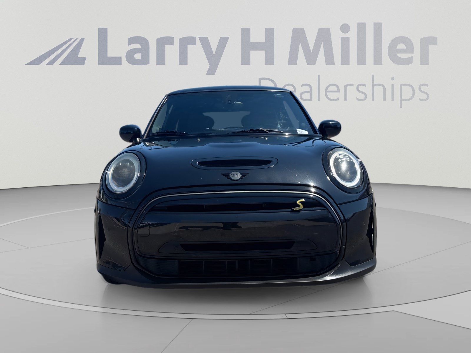 Used 2023 MINI Cooper SE FWD image 8