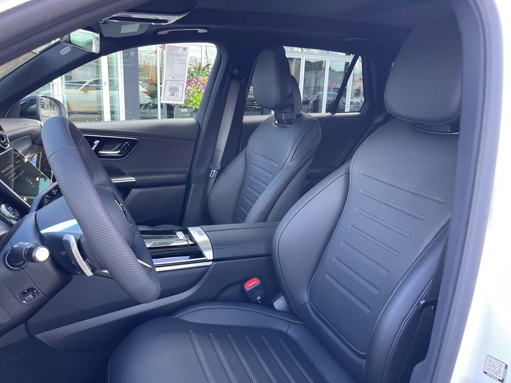 New 2026 Mercedes-Benz GLC 300 4MATIC image 16