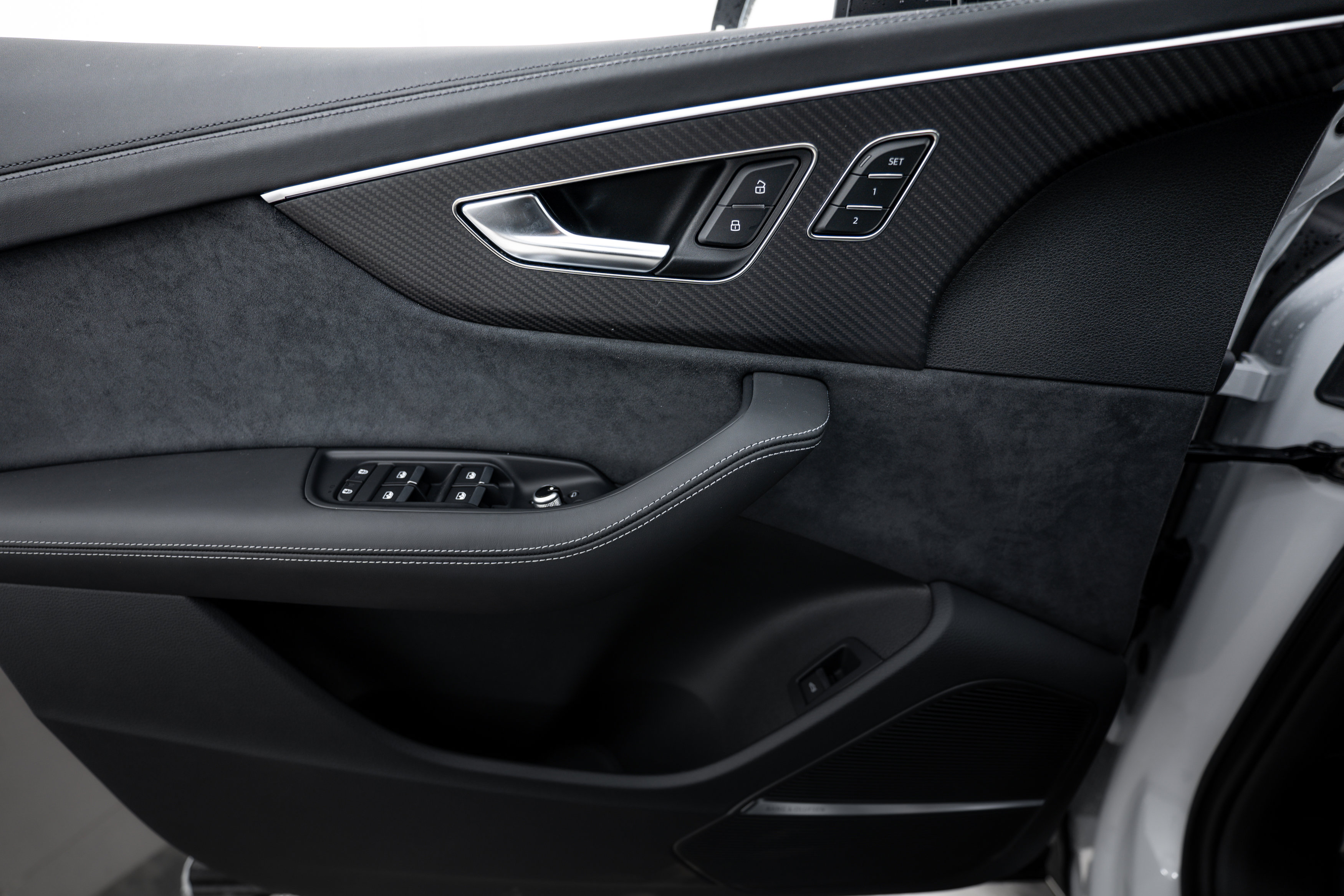 New 2026 Audi SQ7 Prestige image 13