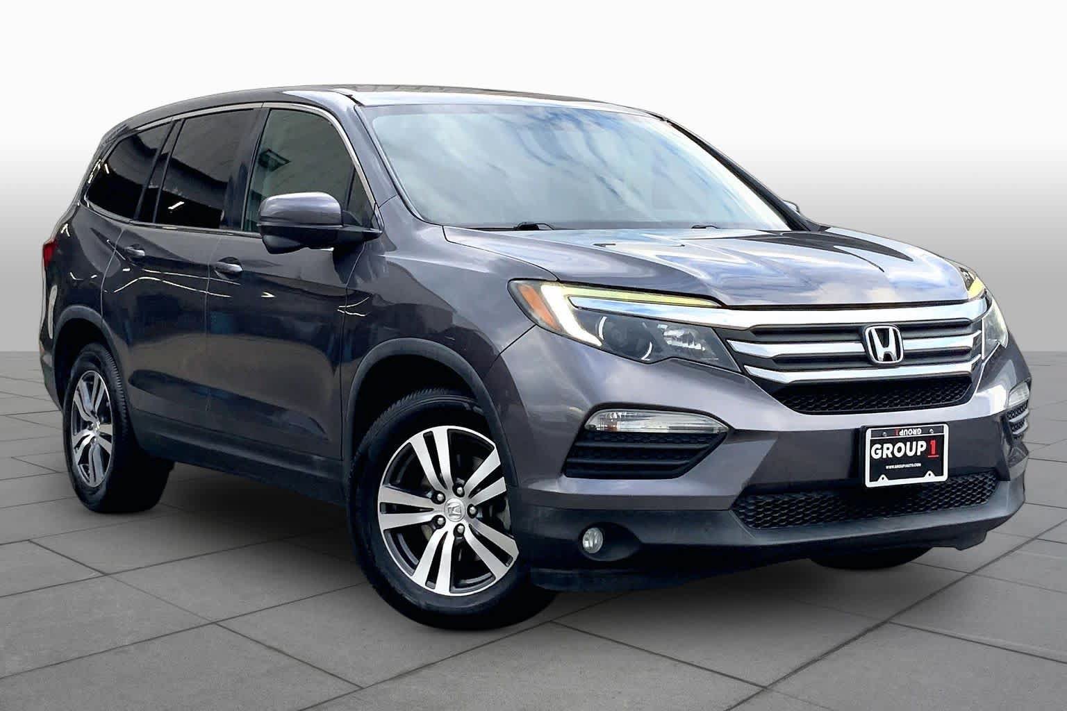 Used 2017 Honda Pilot EX-L image 3