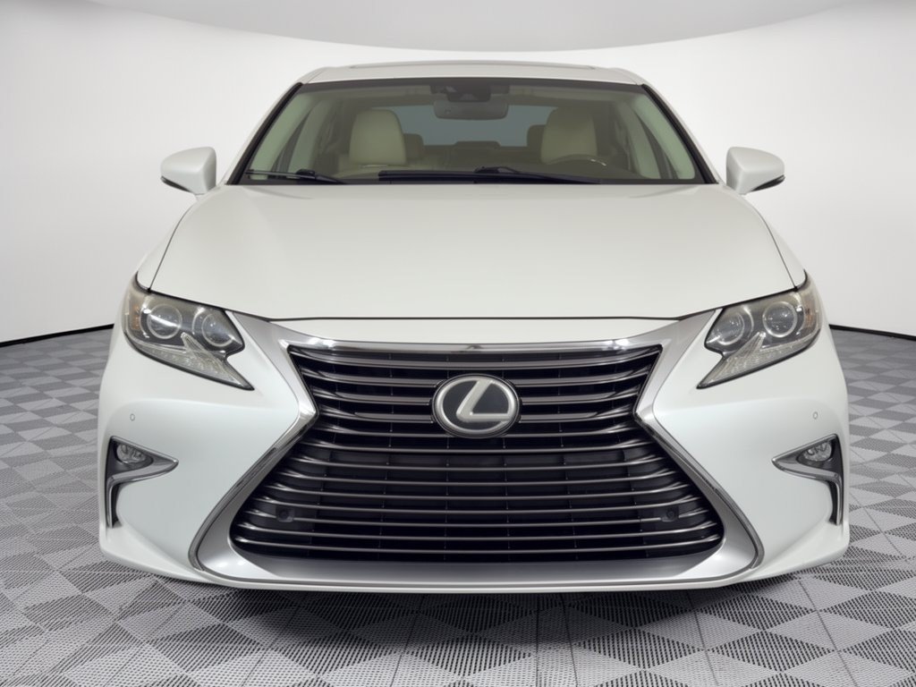 Used 2016 Lexus ES 350 w/ Luxury Package w/Wood Trim FWD image 6
