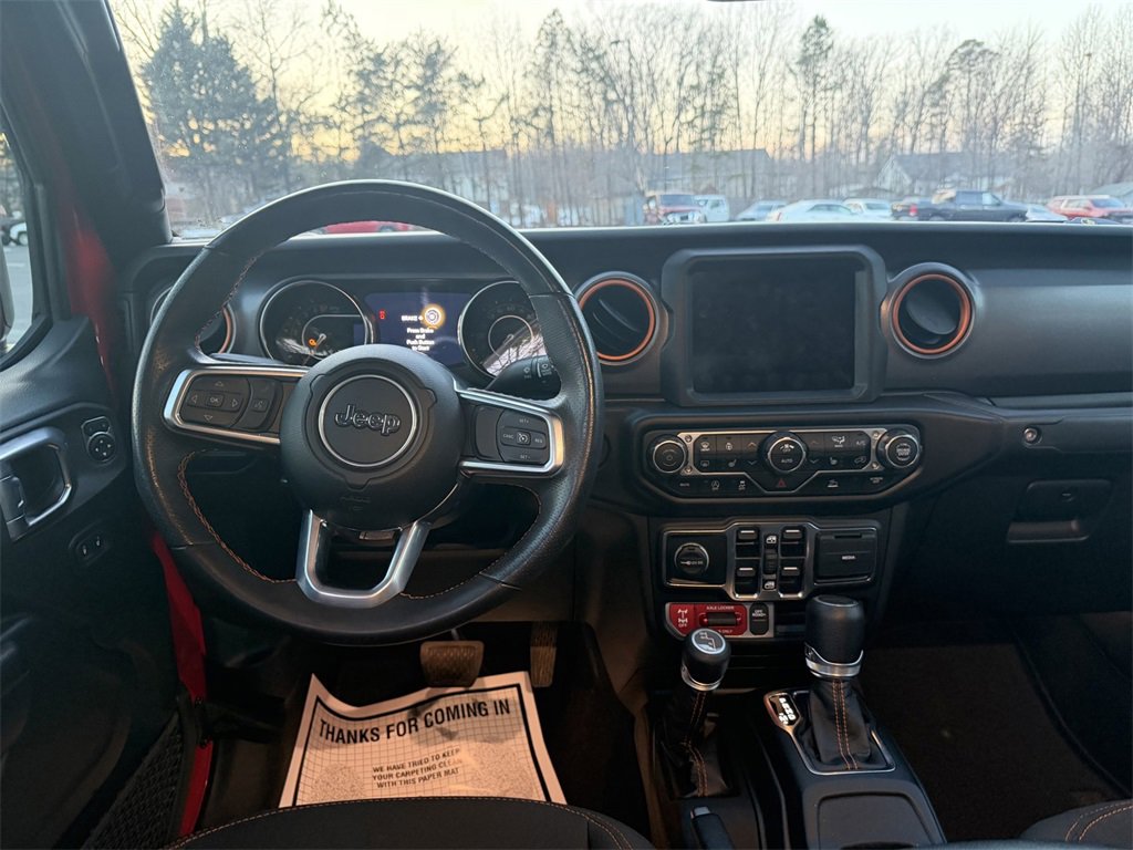 Used 2023 Jeep Gladiator Mojave w/ Cold Weather Group image 11