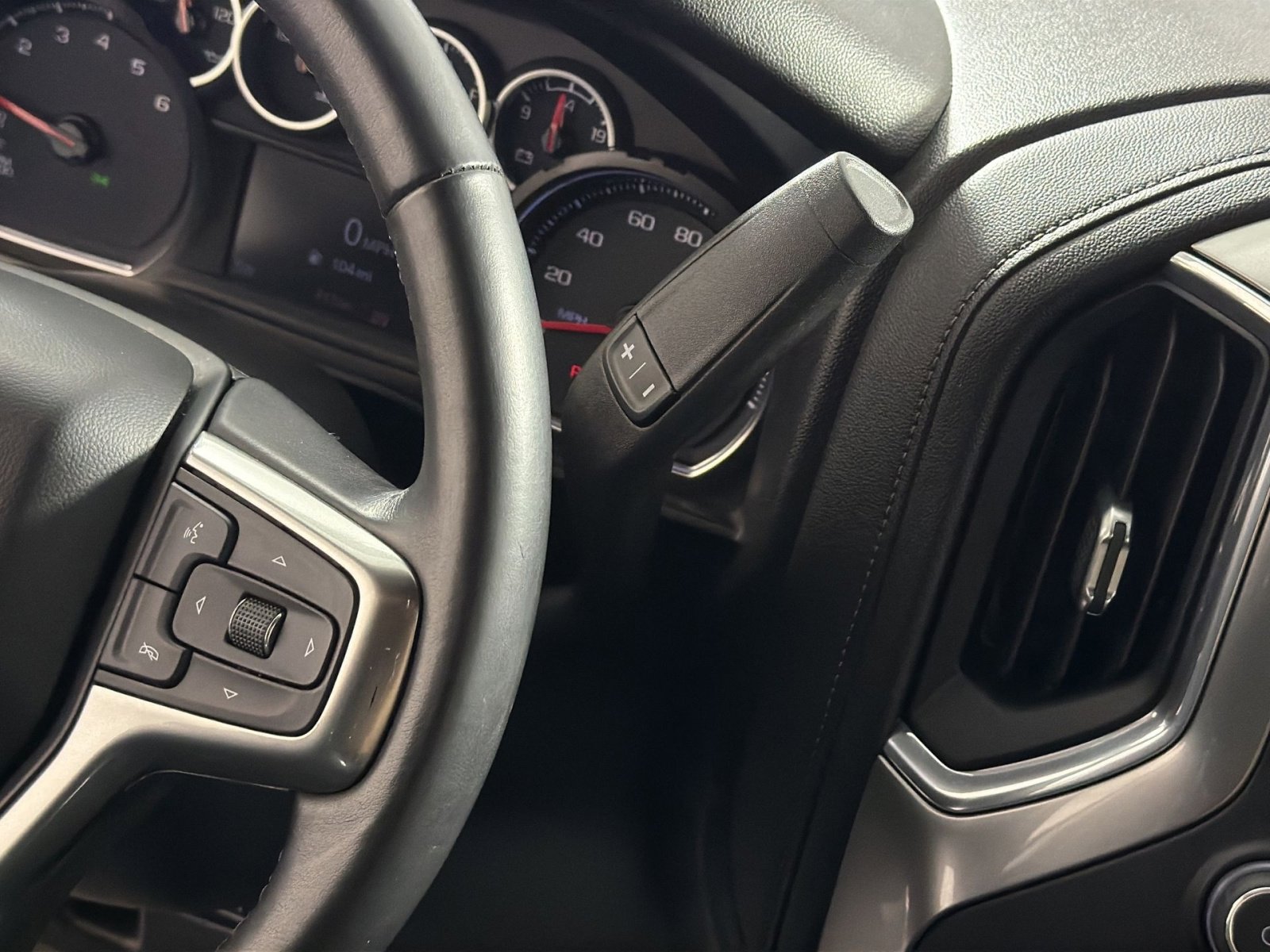 Used 2021 Chevrolet Silverado 1500 LT w/ All Star Edition Plus image 22