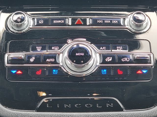 Certified 2021 Lincoln Corsair Grand Touring AWD/4WD image 29