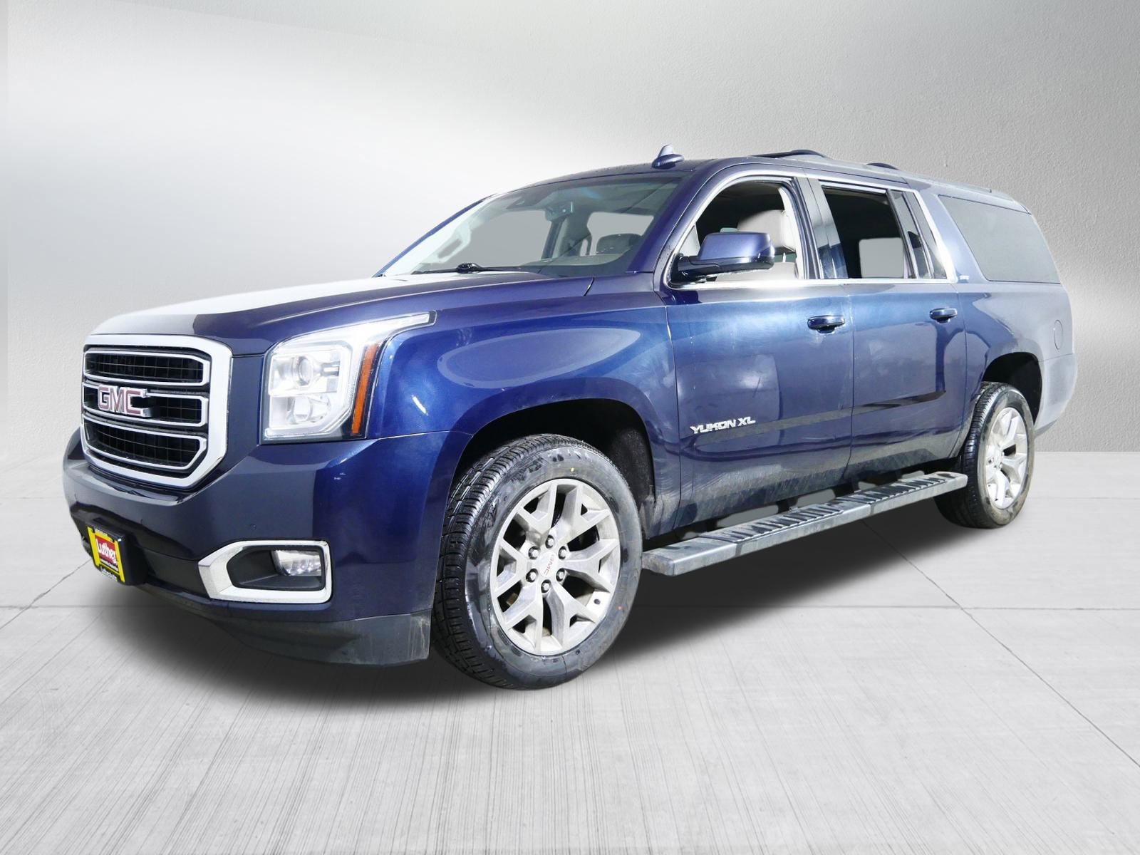 Used 2020 GMC Yukon XL SLT w/ Open Road Package image 3