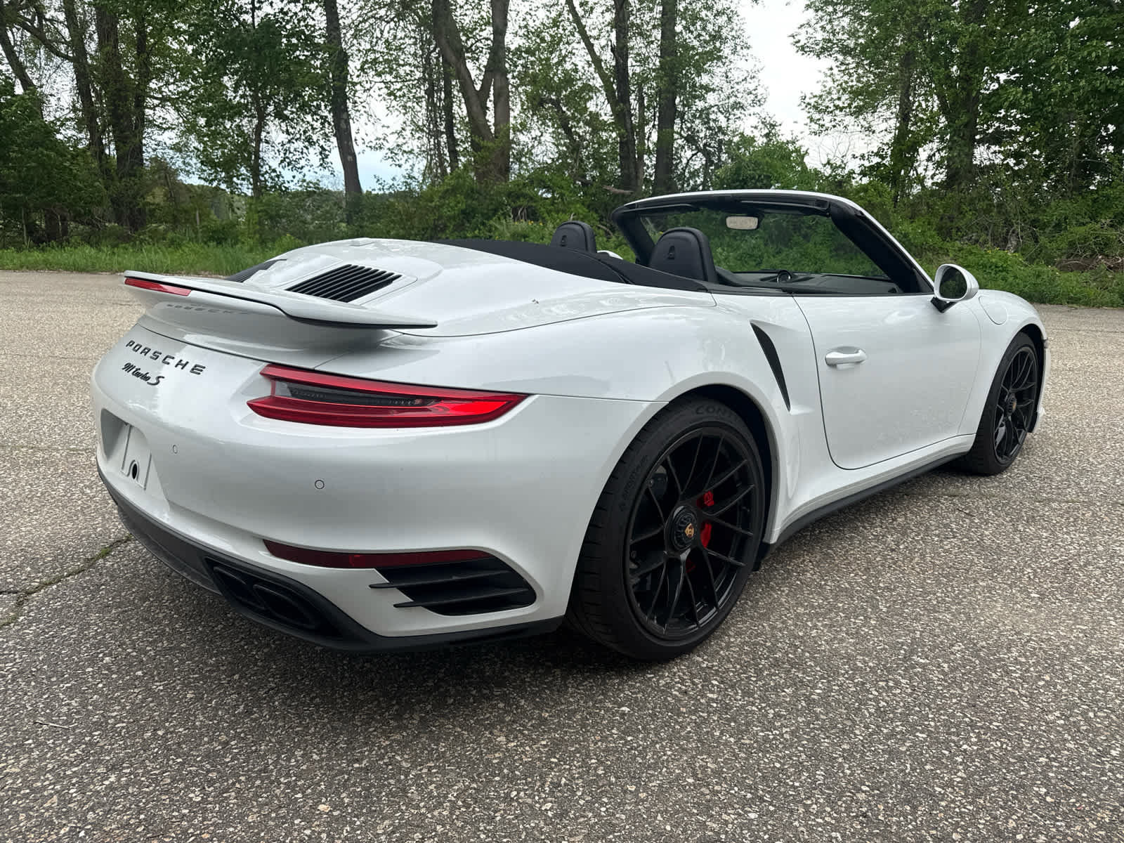 Used 2019 Porsche 911 Turbo S AWD/4WD image 5
