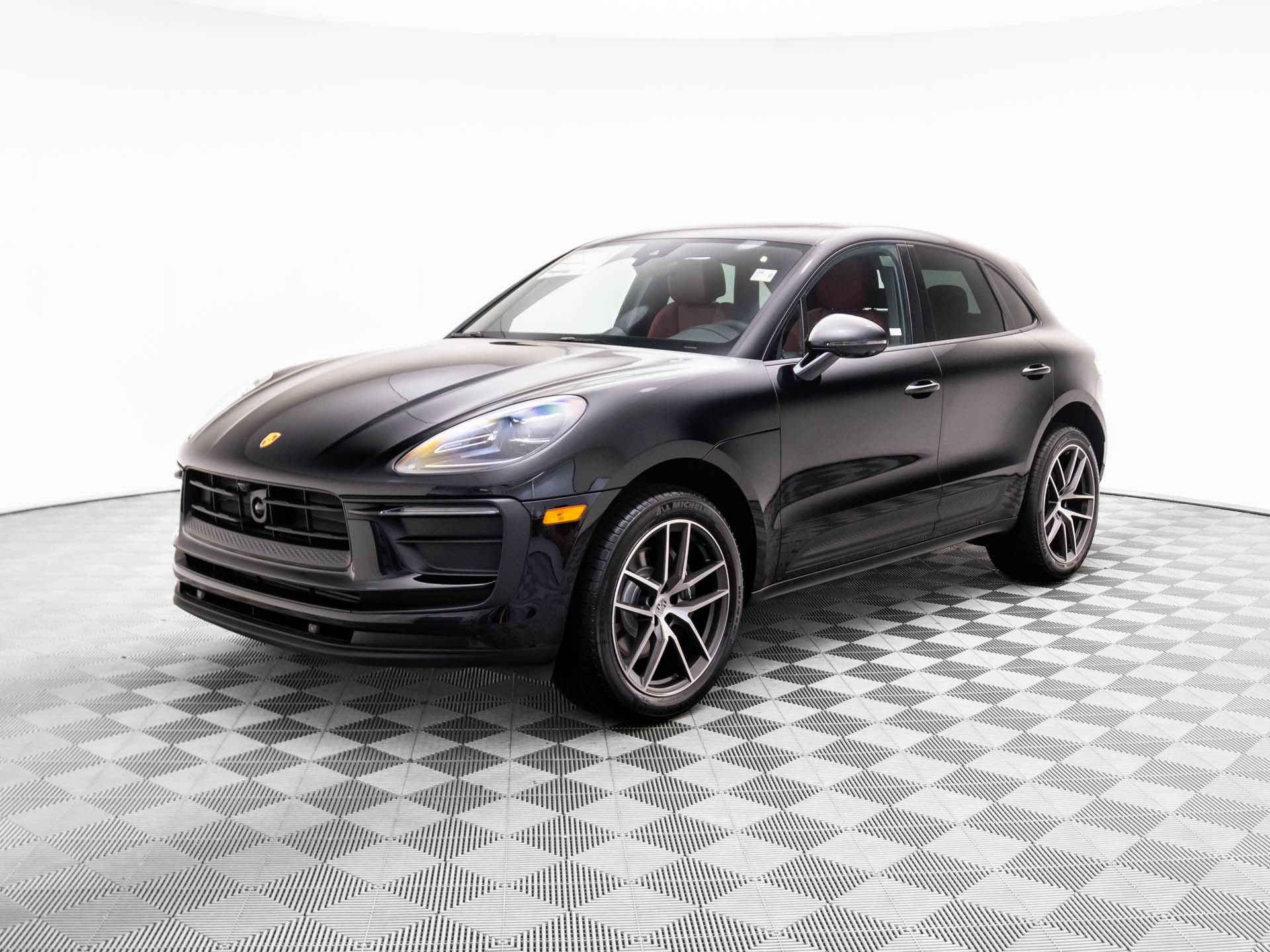 Certified 2026 Porsche Macan AWD/4WD 360° Tour
