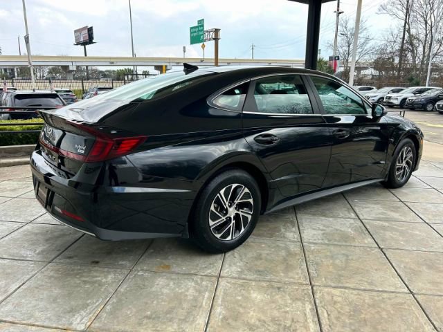 Used 2023 Hyundai Sonata Blue image 4