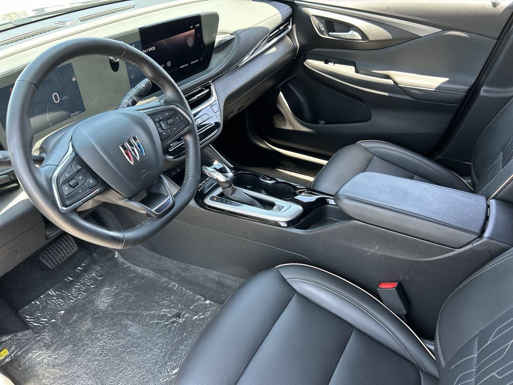 Used 2025 Buick Envista Avenir FWD image 10