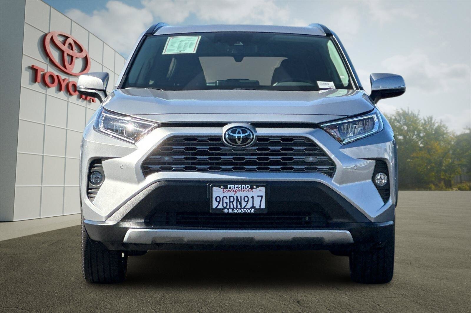 Certified 2019 Toyota RAV4 Limited AWD/4WD image 8