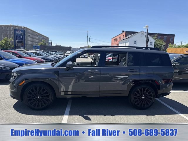 Used 2025 Hyundai Santa Fe Calligraphy AWD/4WD image 3