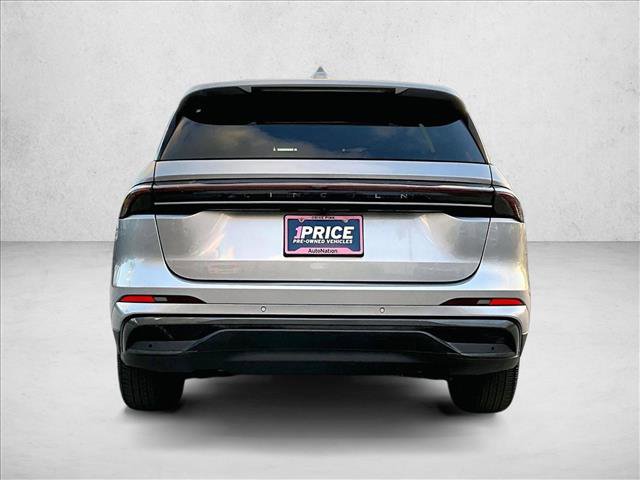 Used 2024 Lincoln Nautilus Premier w/ Jet Appearance Package AWD/4WD image 4