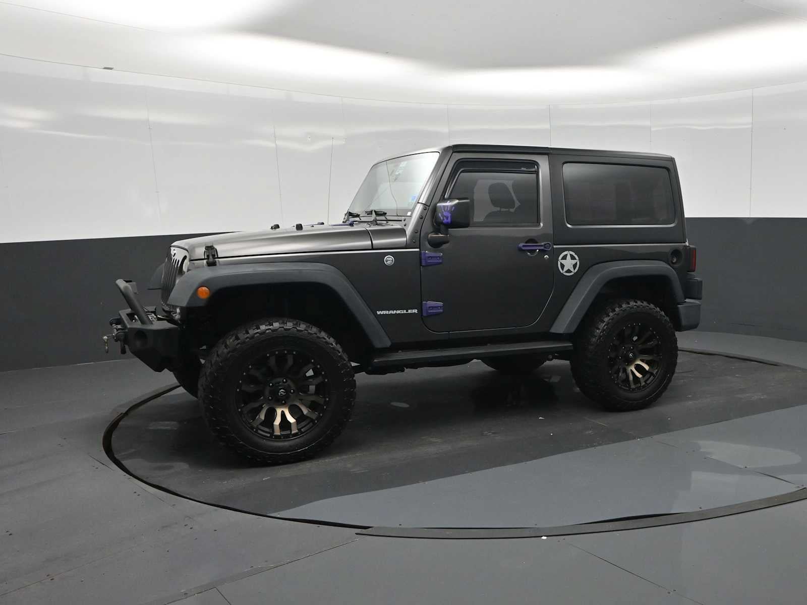 Used 2017 Jeep Wrangler Sport w/ Quick Order Package 24S AWD/4WD image 4