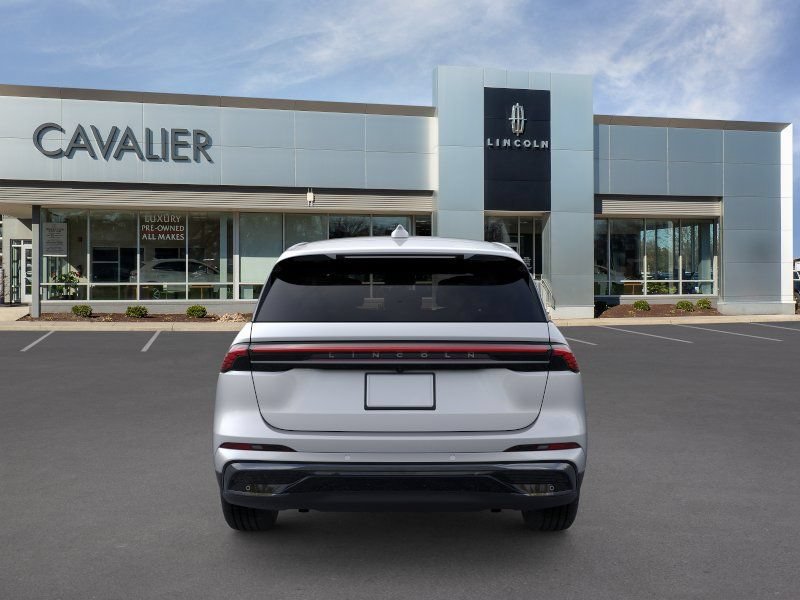New 2026 Lincoln Nautilus Premier w/ Equipment Group 102A AWD/4WD image 5