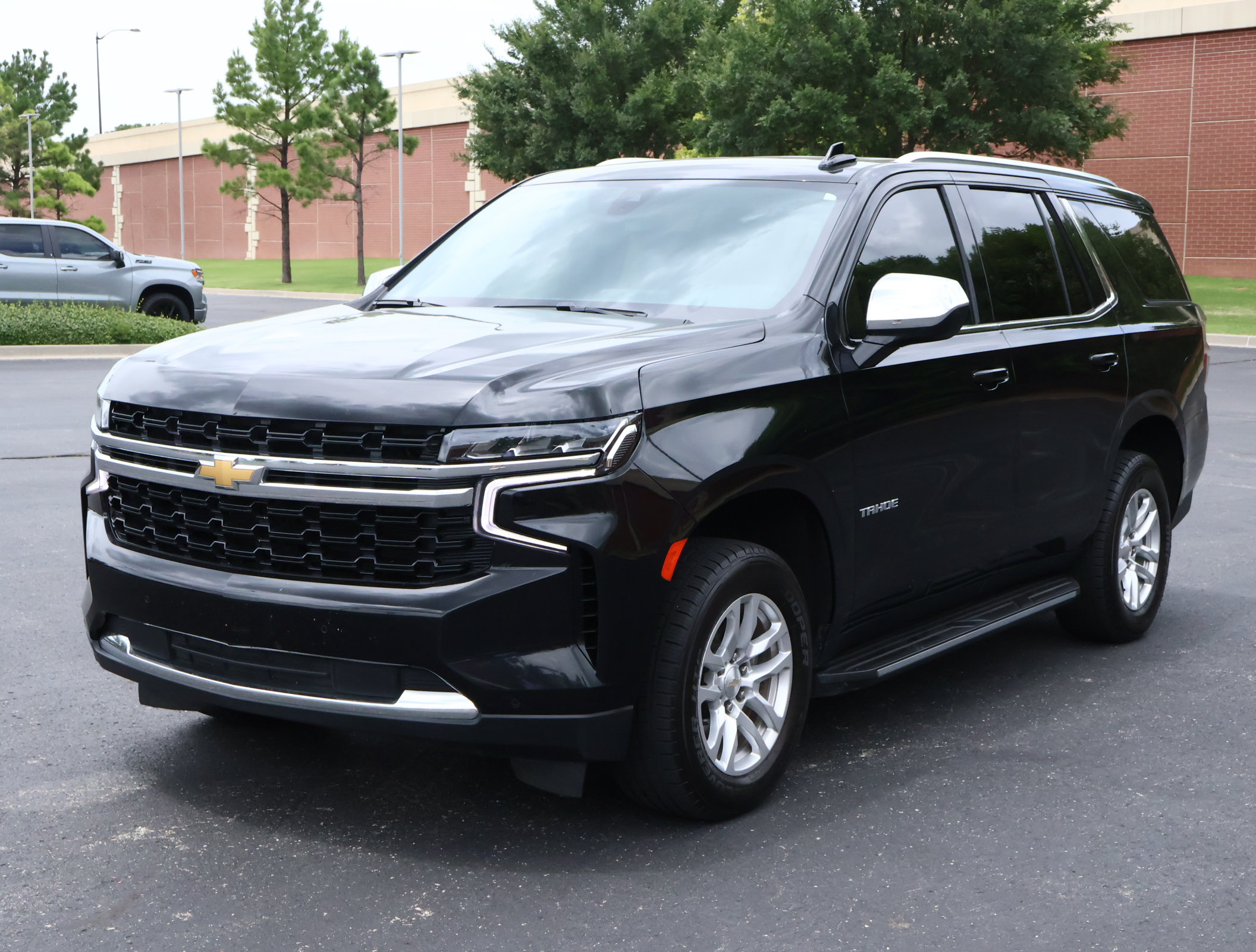 Used 2021 Chevrolet Tahoe LS w/ Driver Alert Package RWD image 28