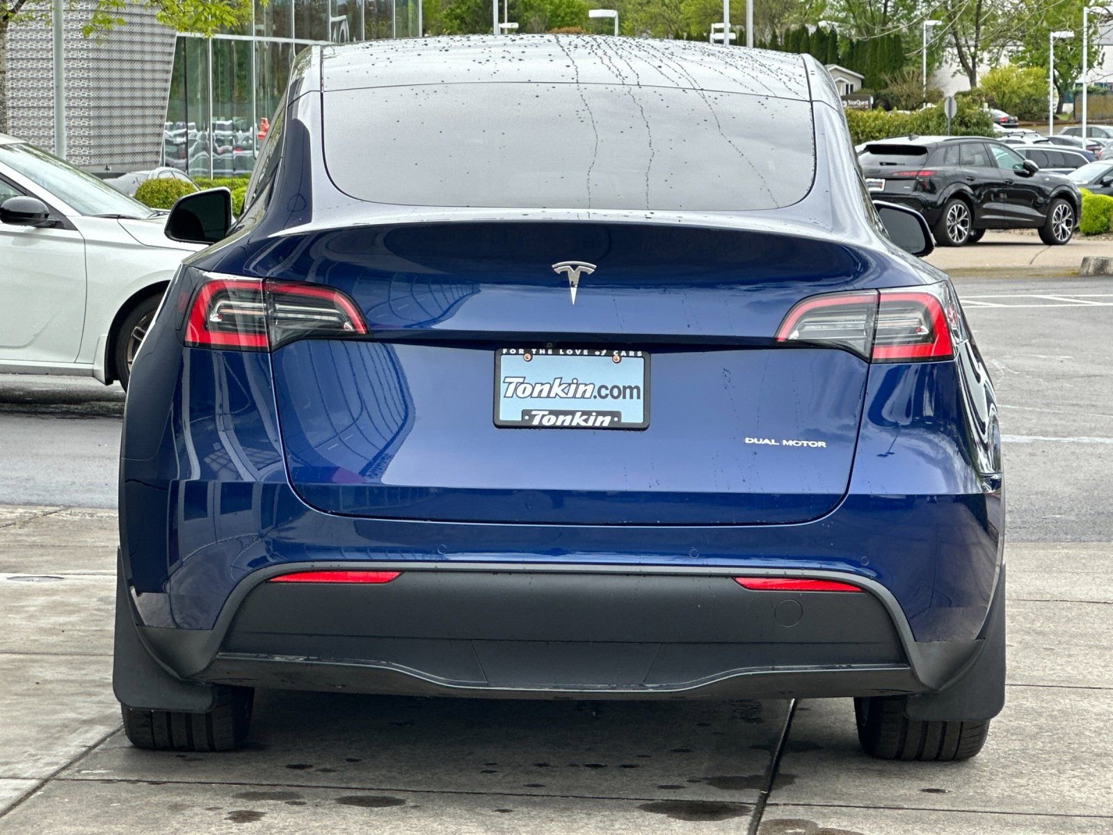Used 2021 Tesla Model Y Long Range AWD/4WD image 4