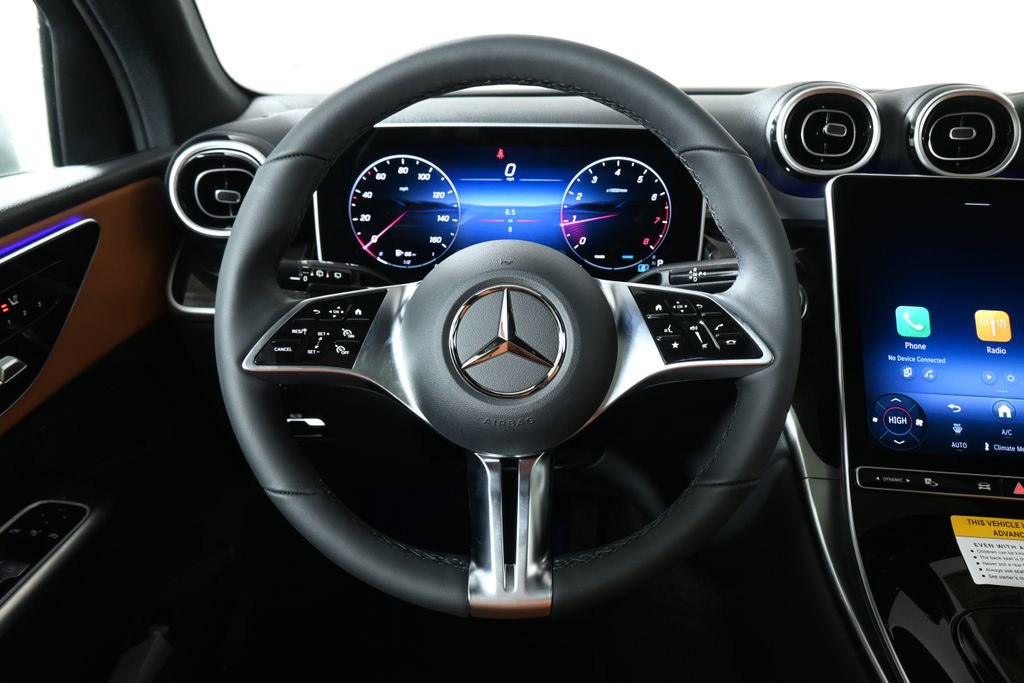 Used 2026 Mercedes-Benz GLC 300 4MATIC image 14