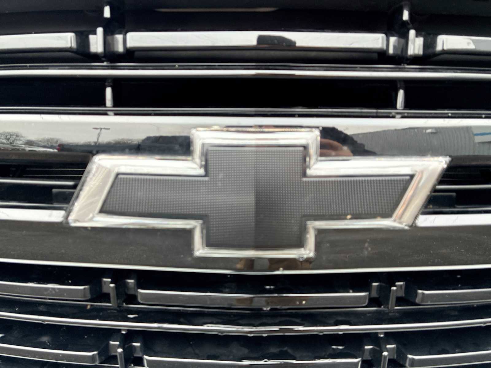 Certified 2023 Chevrolet Suburban RST image 32