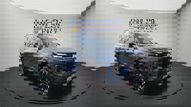 New 2026 Chevrolet Traverse Z71 w/ Driver Confidence Package image 1