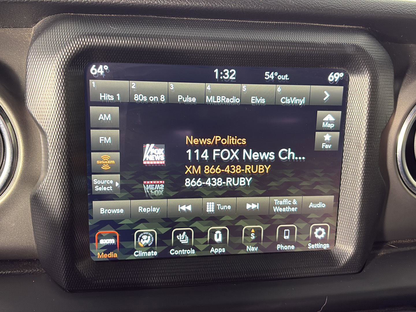 Used 2021 Jeep Wrangler Unlimited Rubicon 4xe w/ Cold Weather Group image 27