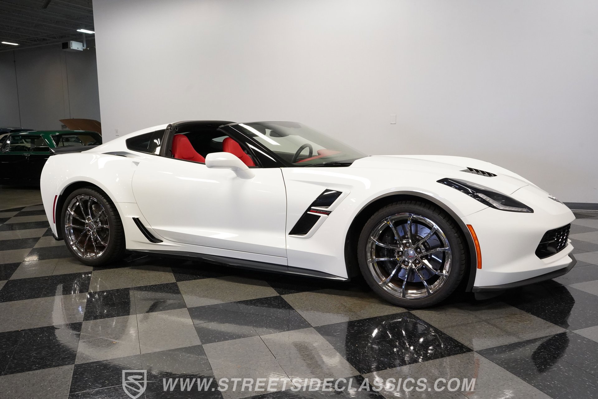 Used 2019 Chevrolet Corvette Grand Sport image 15