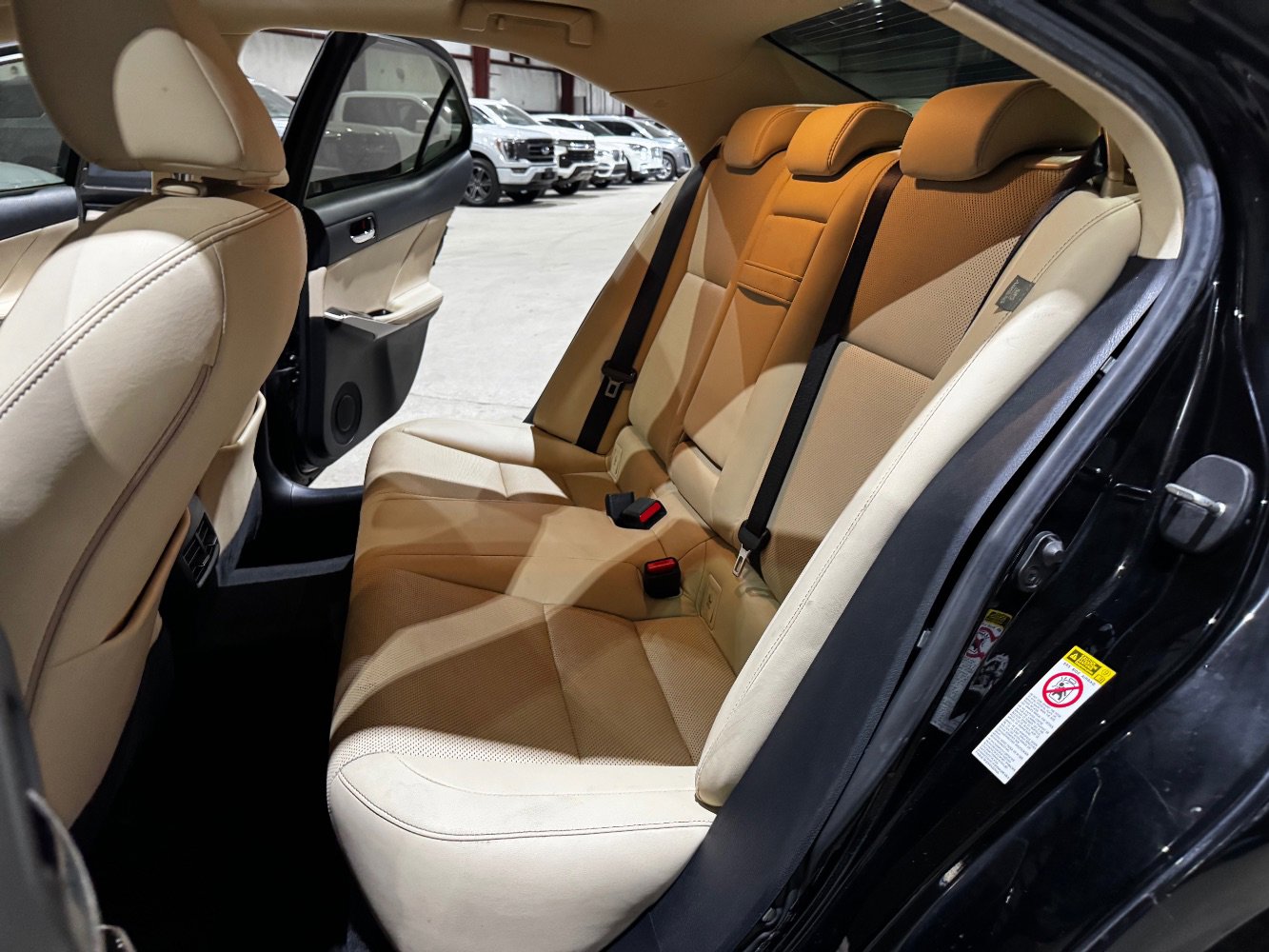 Used 2016 Lexus IS 200t w/ Navigation System Package image 18