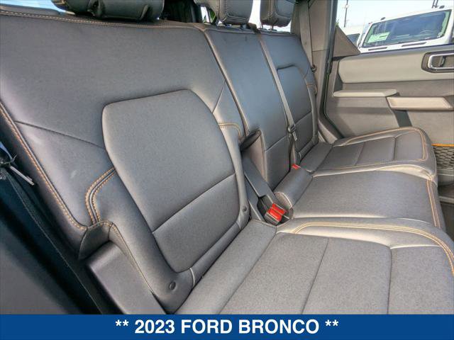 Certified 2023 Ford Bronco Badlands AWD/4WD image 23