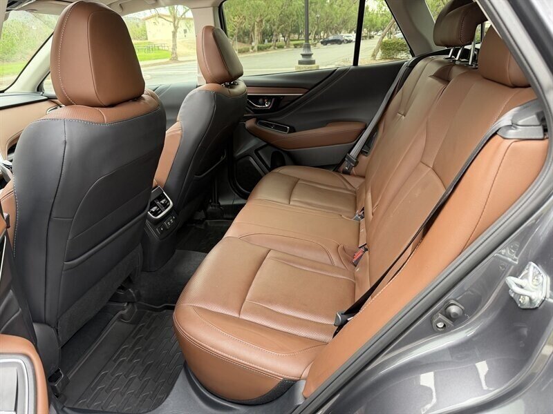 Used 2022 Subaru Outback Touring w/ Popular Package #2 AWD/4WD image 8