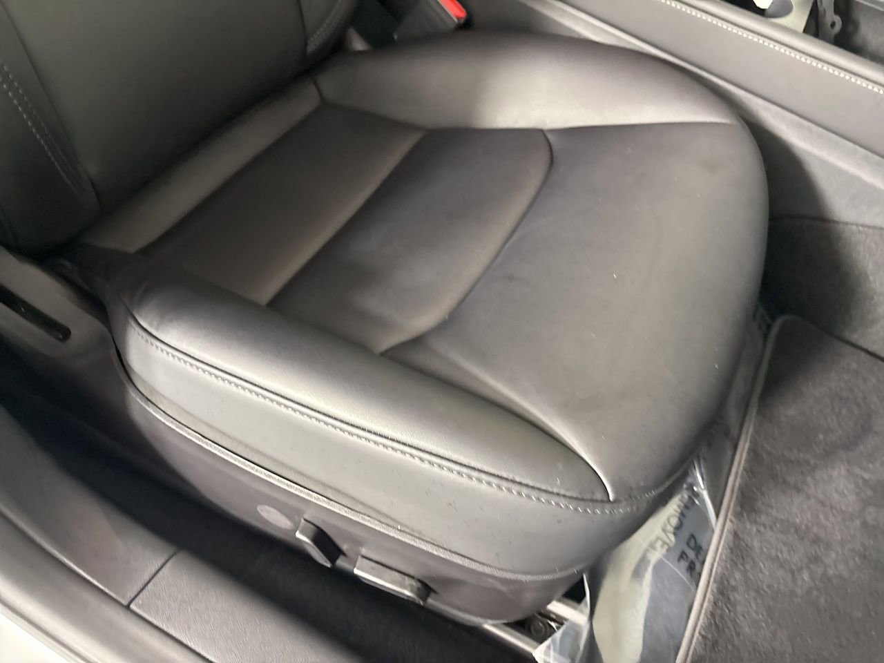 Used 2023 Tesla Model 3 Standard Range image 21