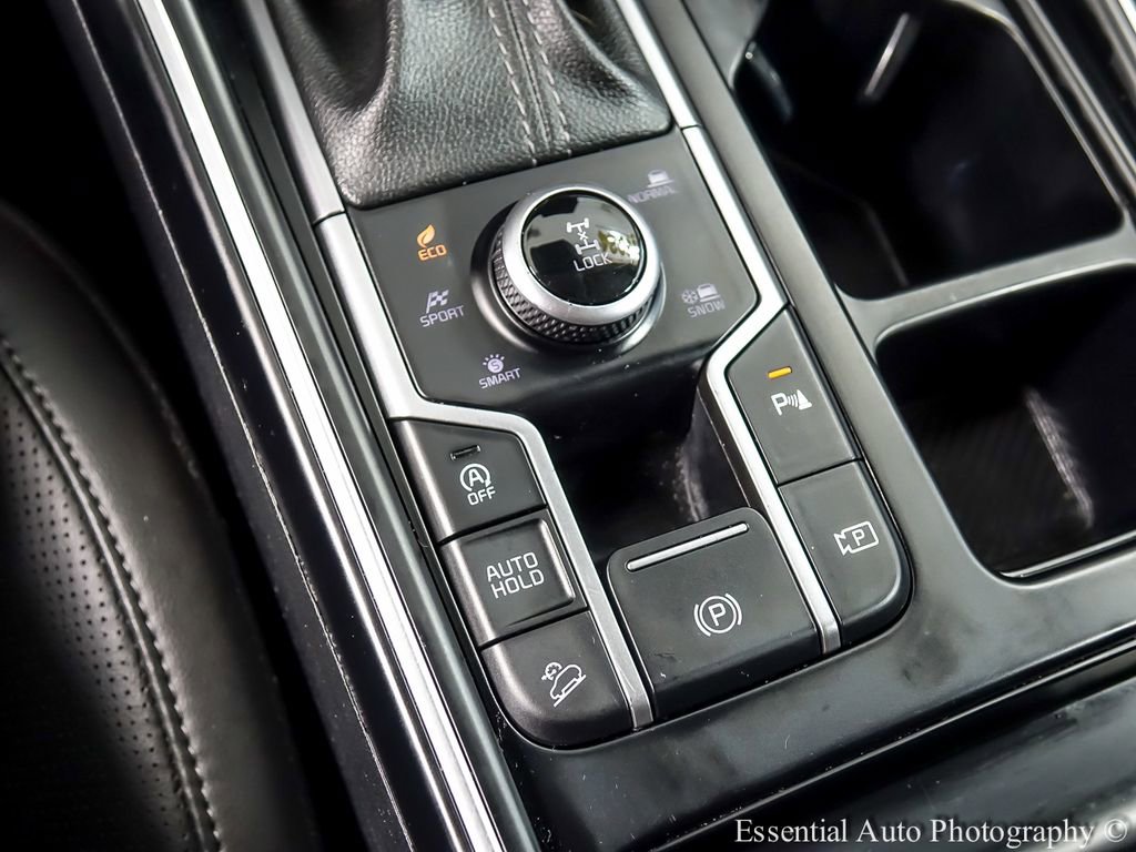 Used 2024 Kia Sorento S image 19