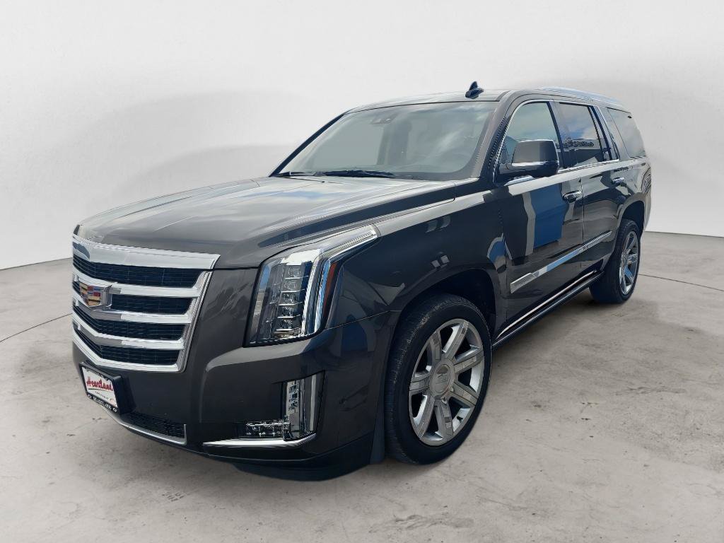 Used 2020 Cadillac Escalade Premium Luxury AWD/4WD image 7