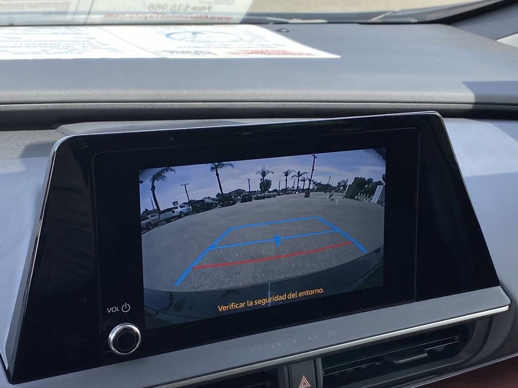 Used 2023 Toyota Prius Prime FWD image 31