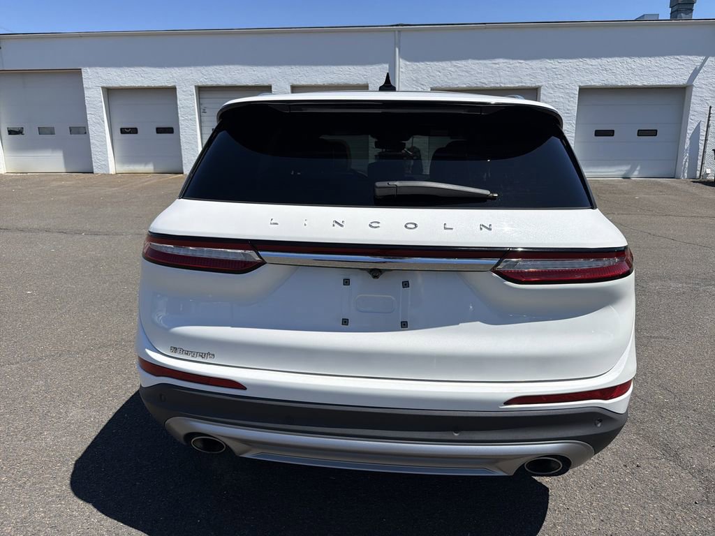 Certified 2022 Lincoln Corsair Reserve w/ Equipment Group 201A AWD/4WD image 4