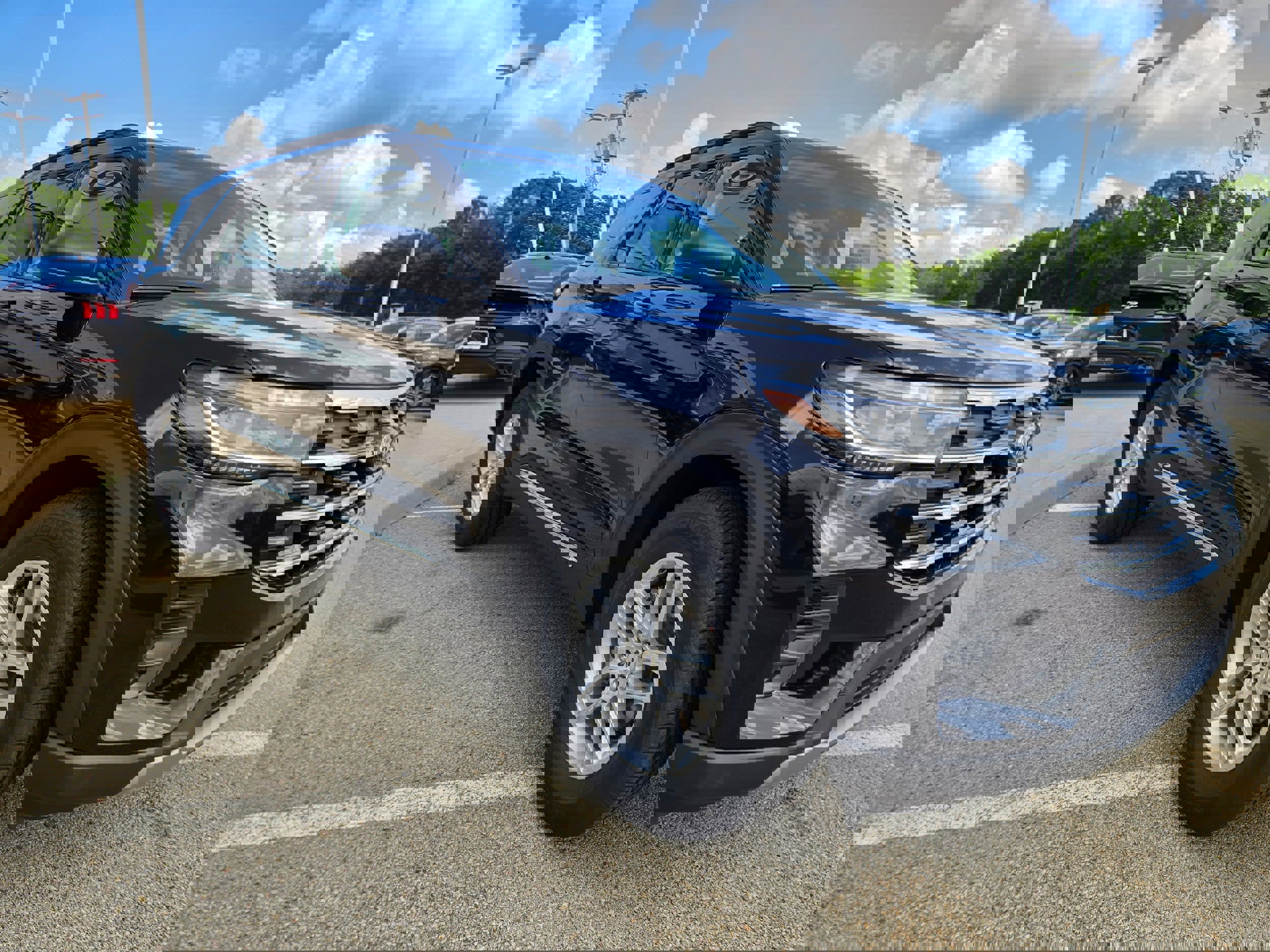 New 2025 Ford Explorer Active image 3