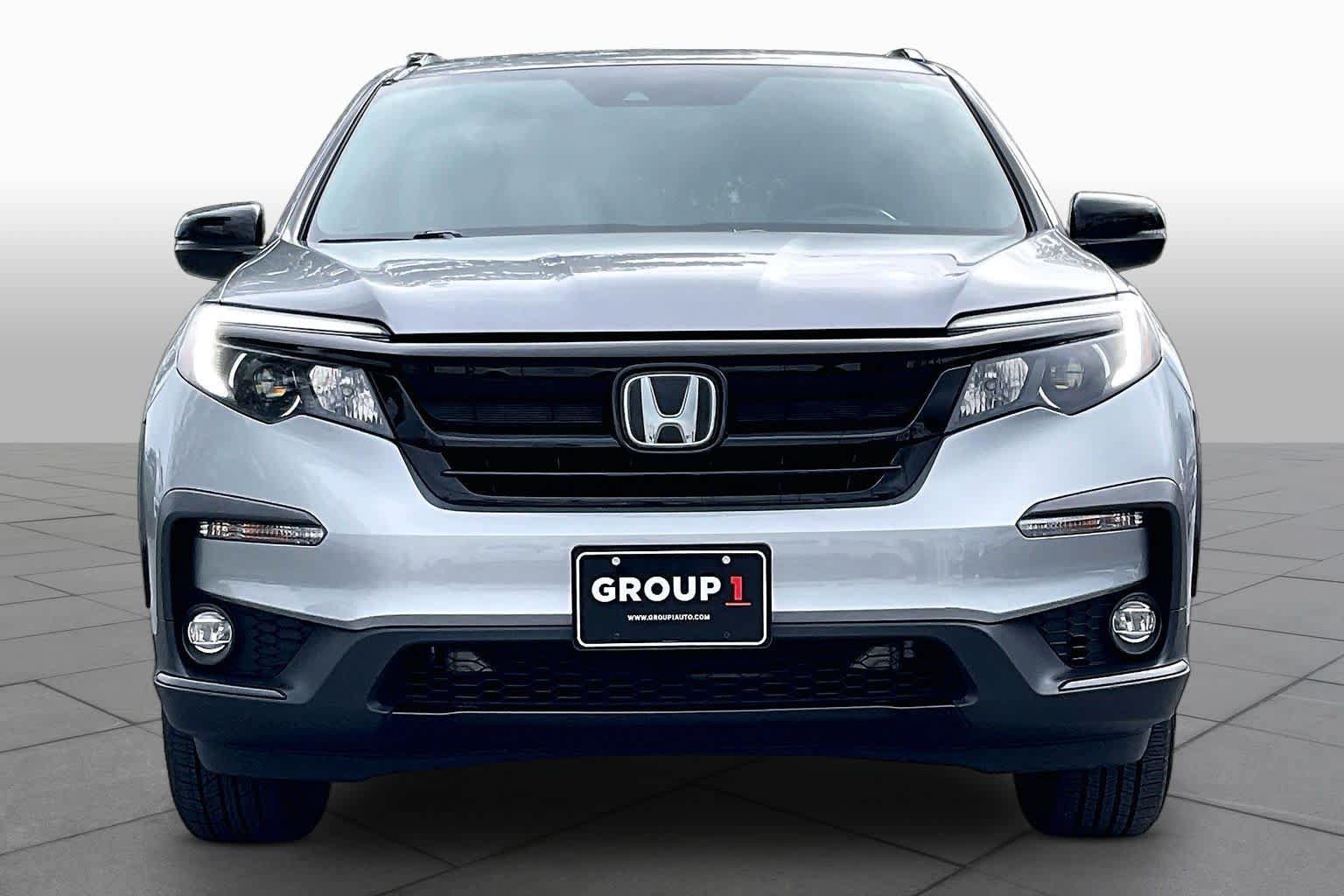 Used 2022 Honda Pilot TrailSport image 3