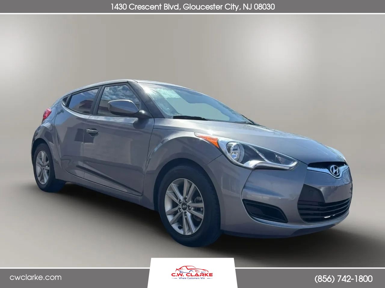 Used 2016 Hyundai Veloster image 4