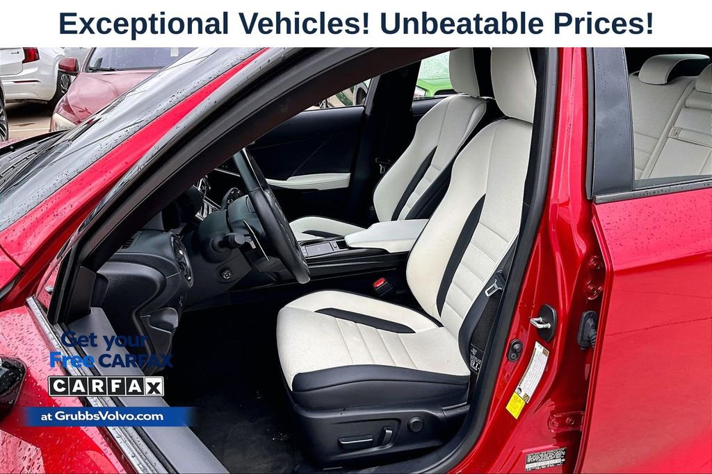 Used 2025 Lexus IS 350 F Sport w/ Navigation Package RWD image 28