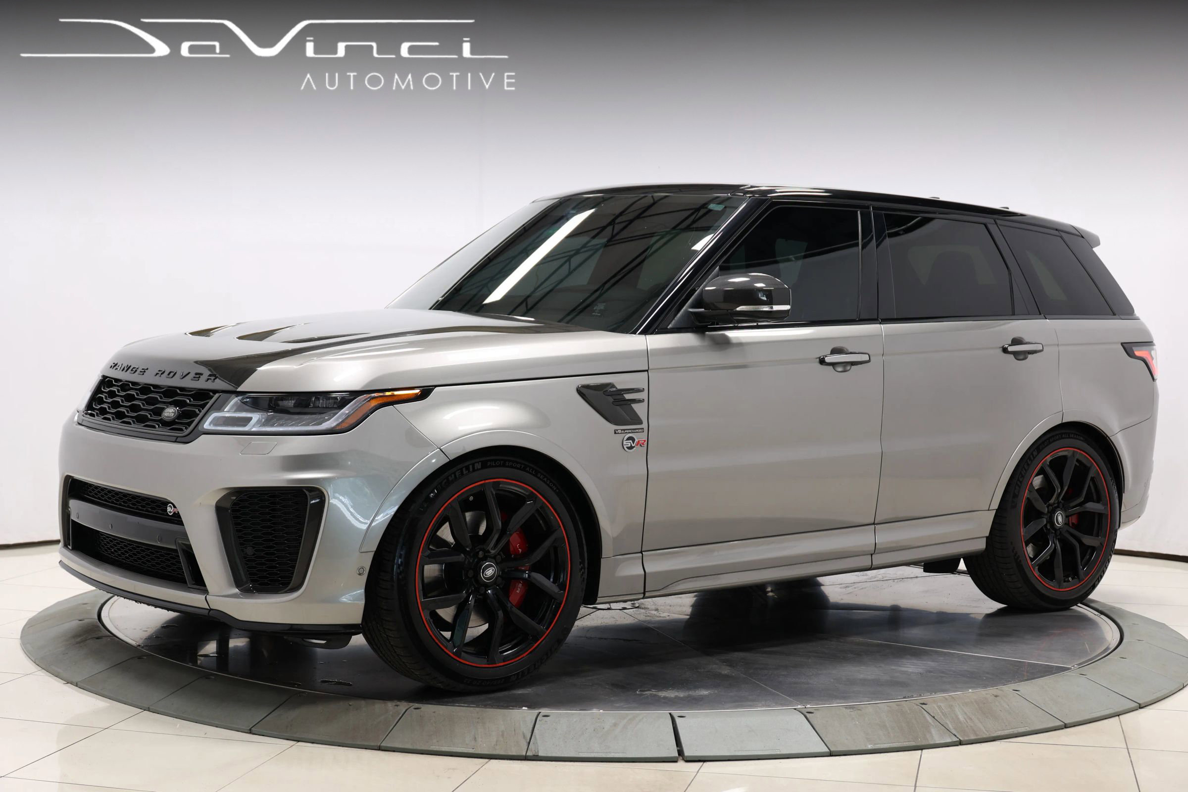 Used 2020 Land Rover Range Rover Sport SVR image 1