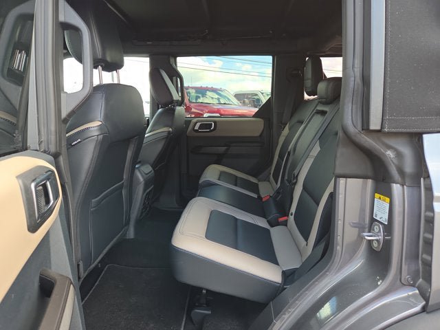 Used 2024 Ford Bronco Wildtrak AWD/4WD image 11