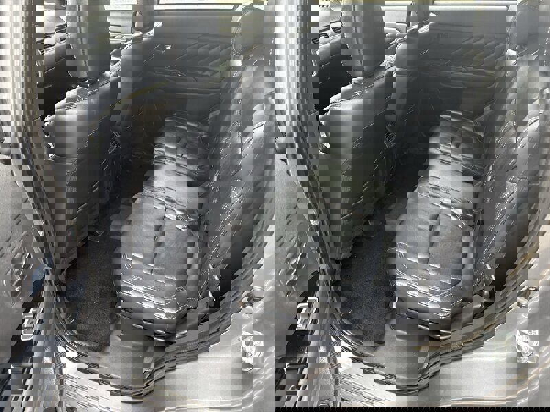 Used 2022 Mitsubishi Outlander SEL image 16