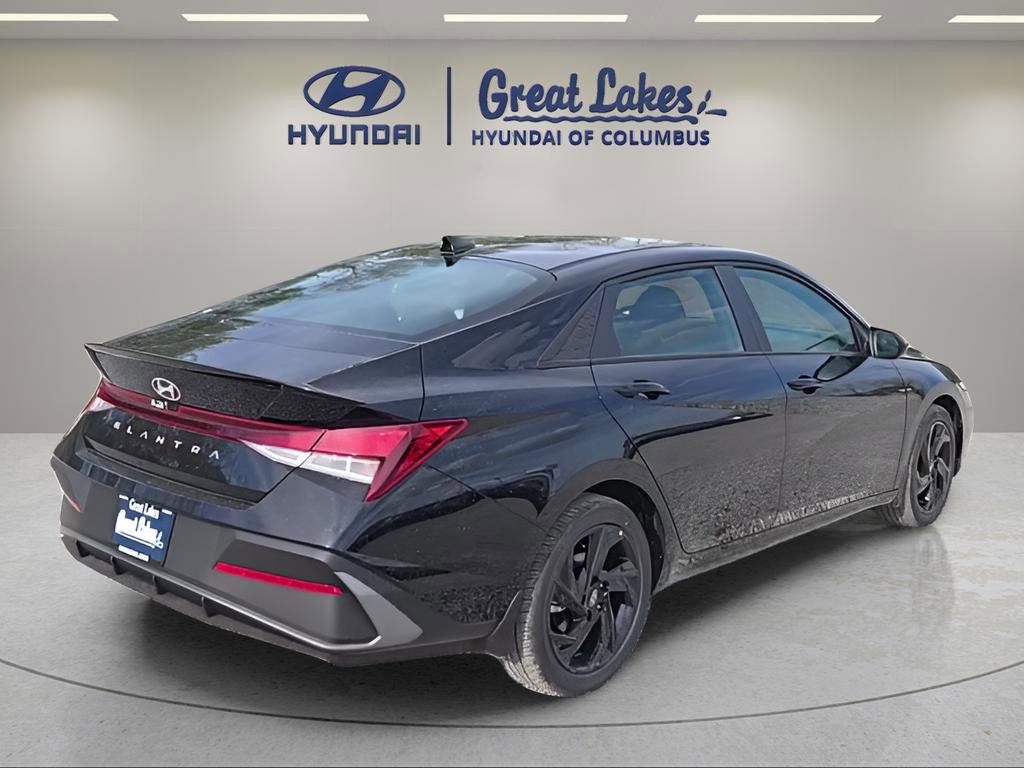 New 2026 Hyundai Elantra Sport FWD image 5