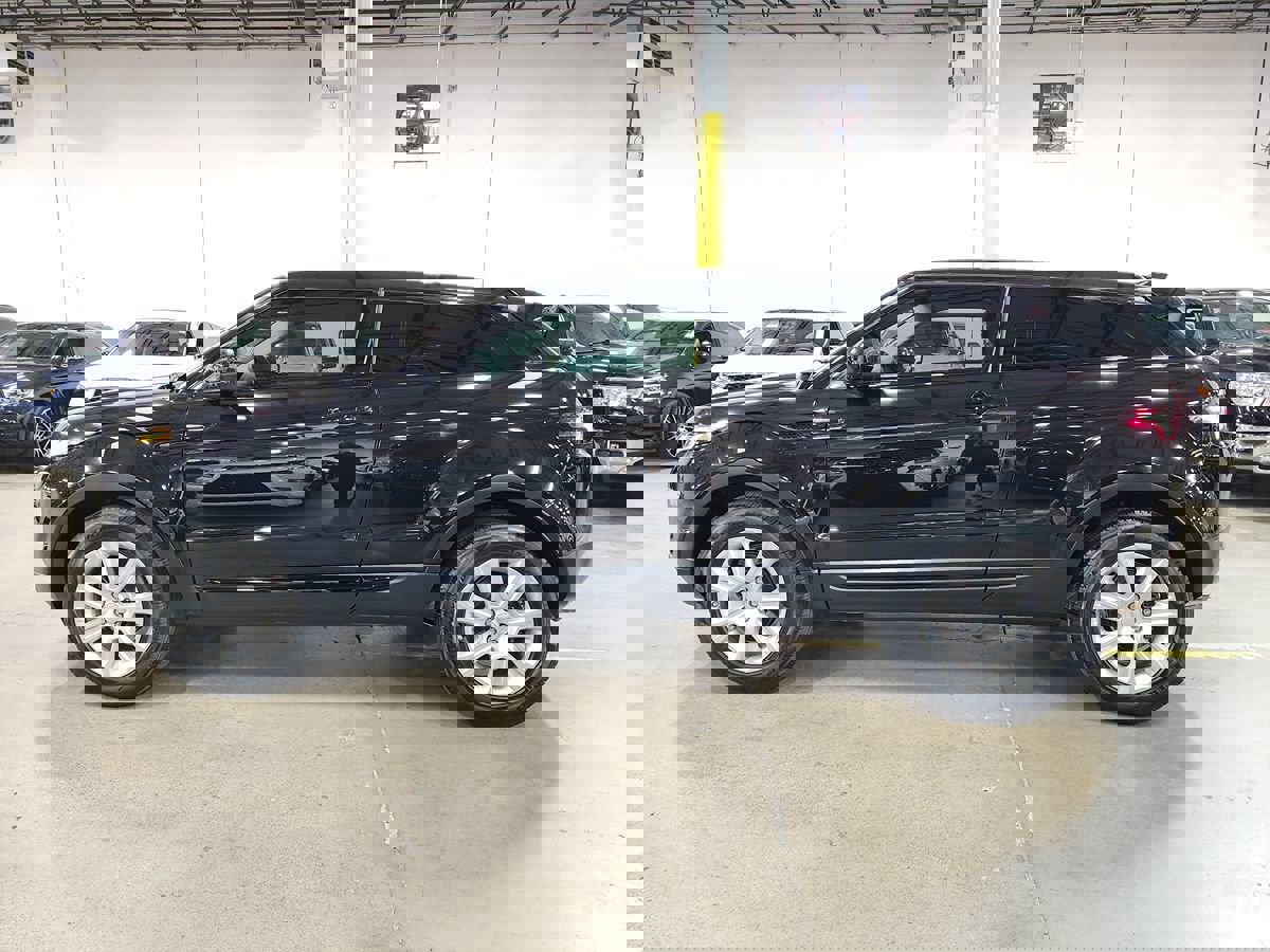 Used 2016 Land Rover Range Rover Evoque SE Premium image 8