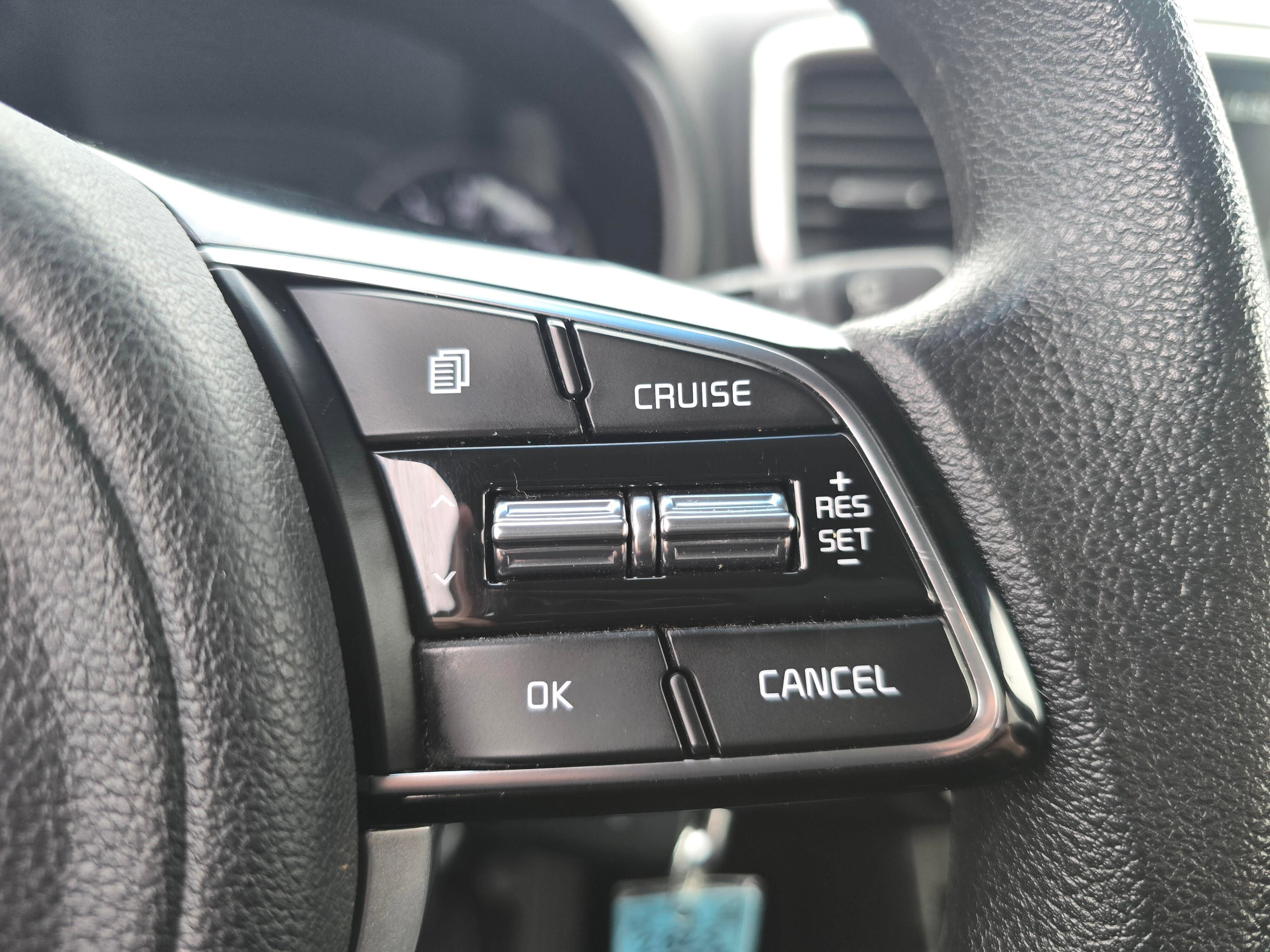 Used 2022 Kia Sportage LX image 23