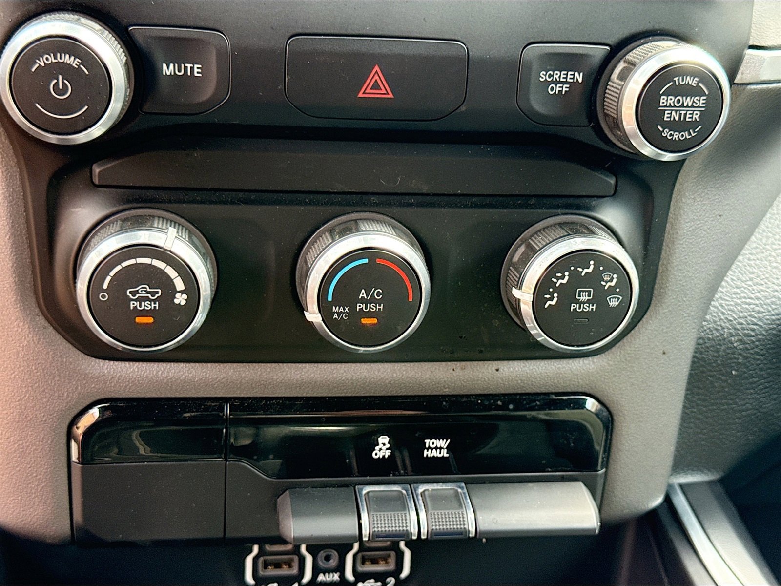 Used 2022 RAM 1500 Big Horn image 15