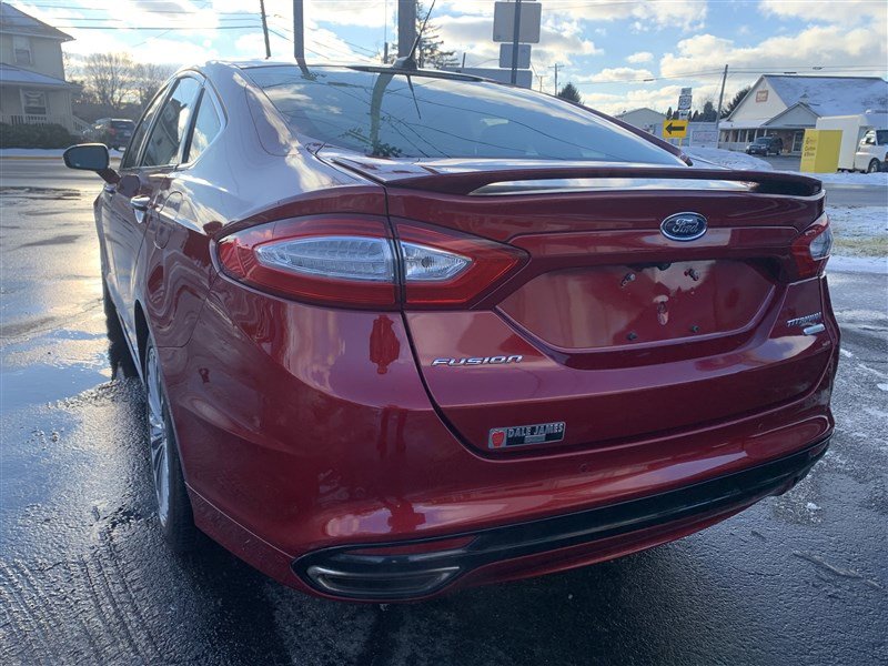 Used 2016 Ford Fusion Titanium FWD image 3
