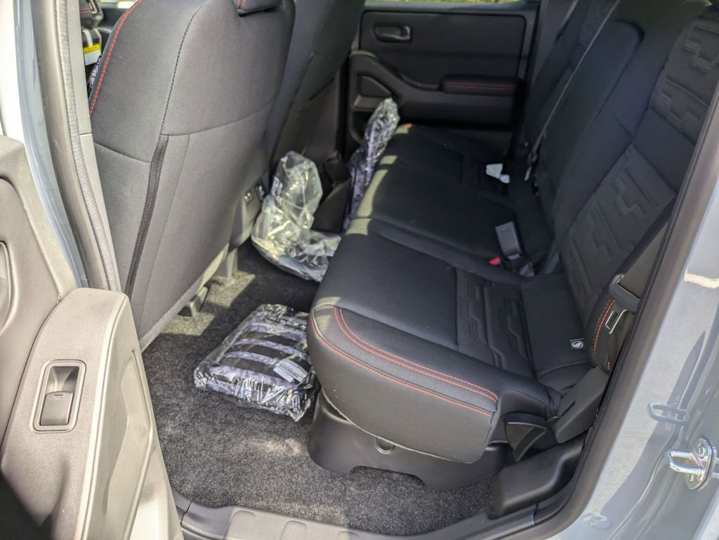 New 2026 Nissan Frontier PRO-4X w/ Pro-4x Convenience Package image 19