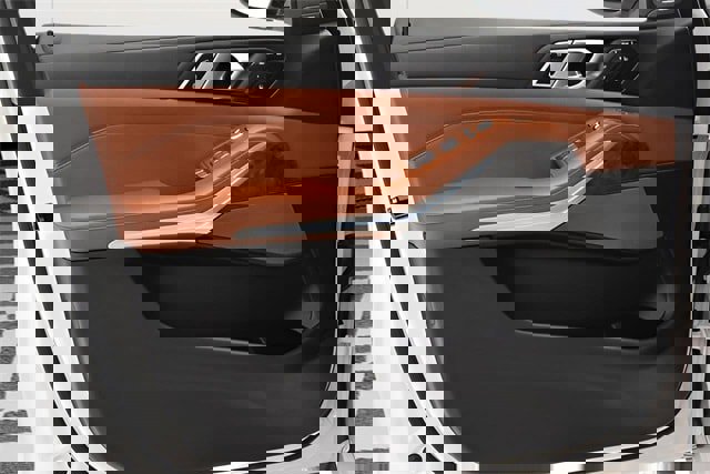 Used 2024 BMW X7 M60i w/ Executive Package image 22