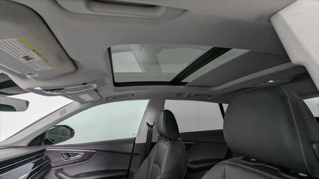 Used 2022 Audi Q8 Premium Plus image 12